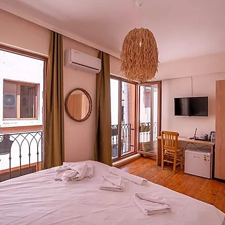 Casalyma 3*