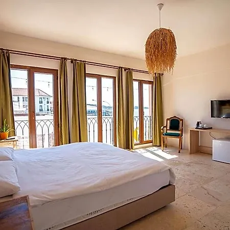 Casalyma 3*