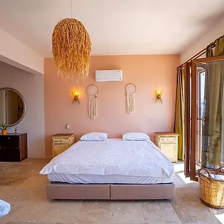 Hotel Casalyma